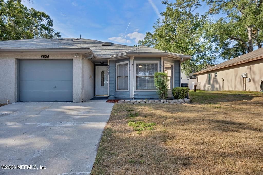 5605 PINEBAY Circle N, Jacksonville, FL 32244, Jacksonville, FL - photo 1