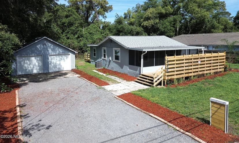 1726 HILLTOP Boulevard, Jacksonville, FL 32246