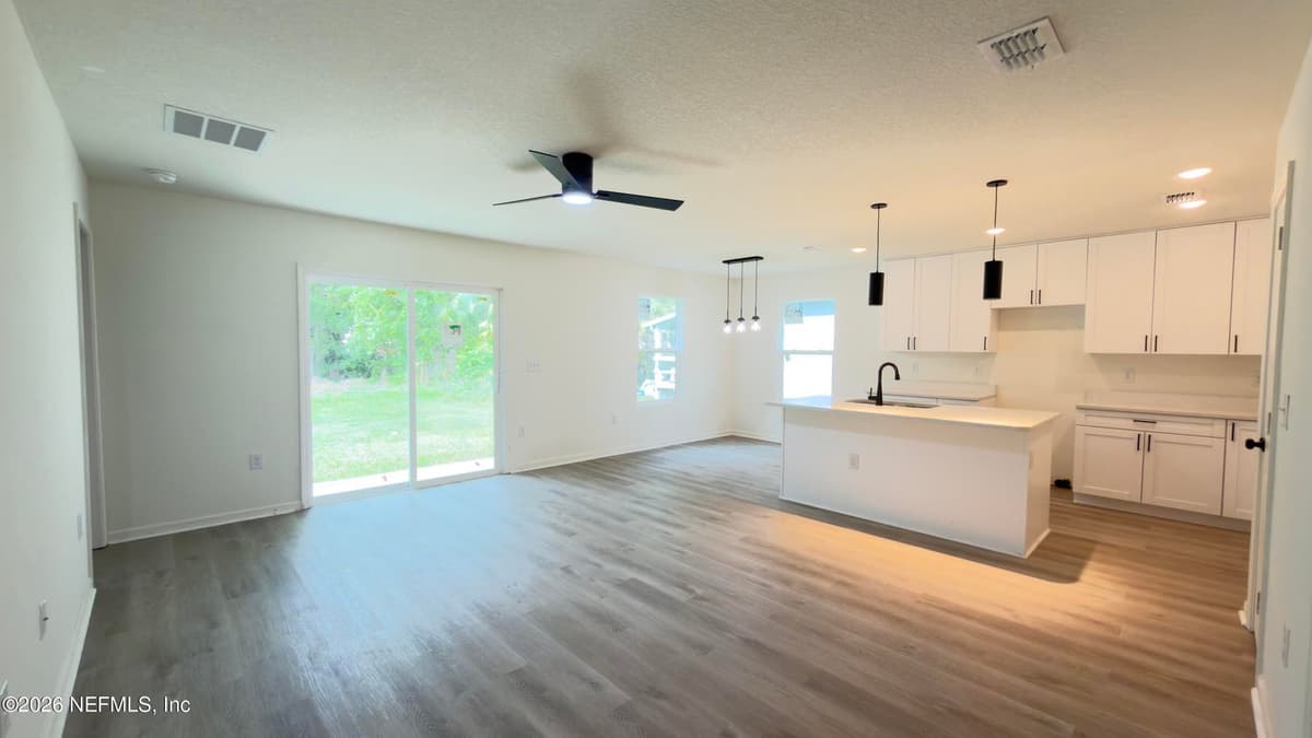 2375 JOHNSON Avenue, Jacksonville, FL 32207, Jacksonville, FL - photo 3