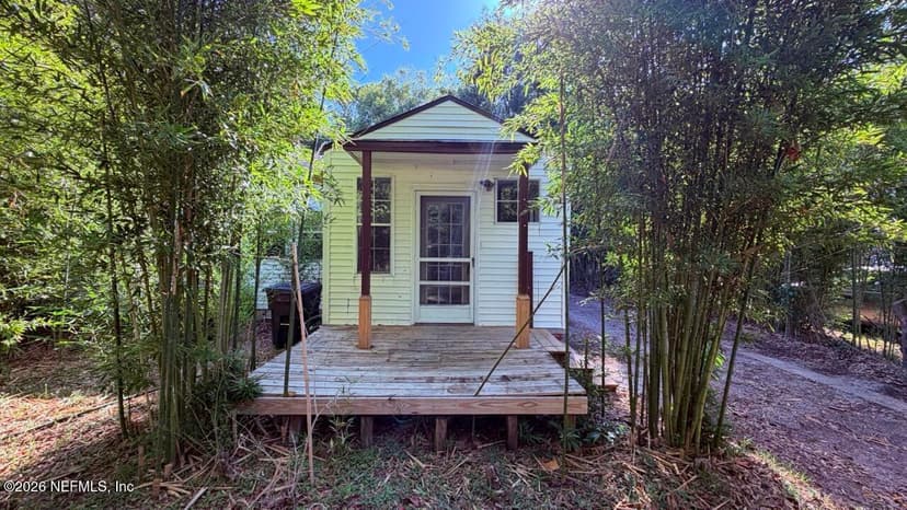 2737 LAKE SHORE Boulevard, Jacksonville, FL 32210