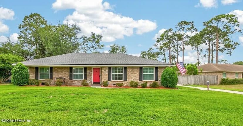 808 MAPLEWOOD Lane, Orange Park, FL 32065