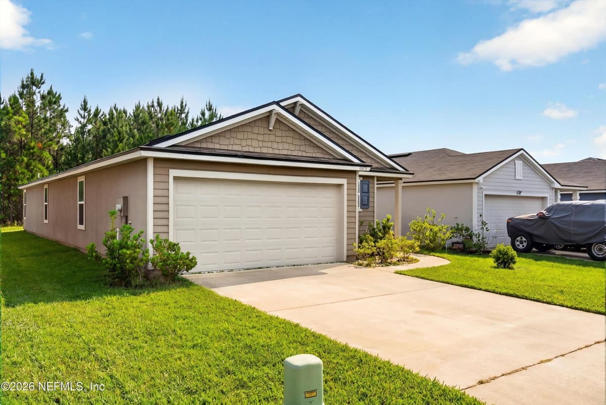 15679 STRAWBERRY ROAN Court, Jacksonville, FL 32234, Jacksonville, FL - photo 3