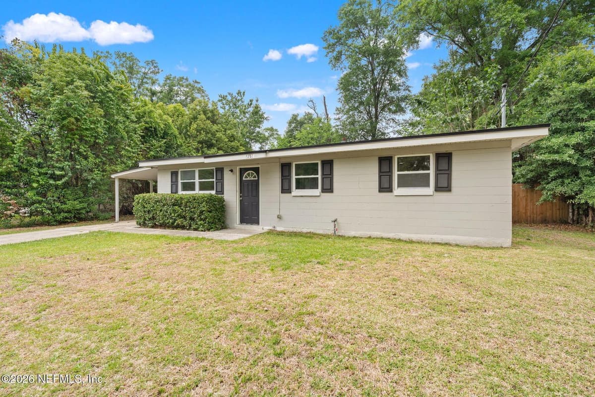 6781 TINKERBELL Lane, Jacksonville, FL 32210, Jacksonville, FL - photo 3