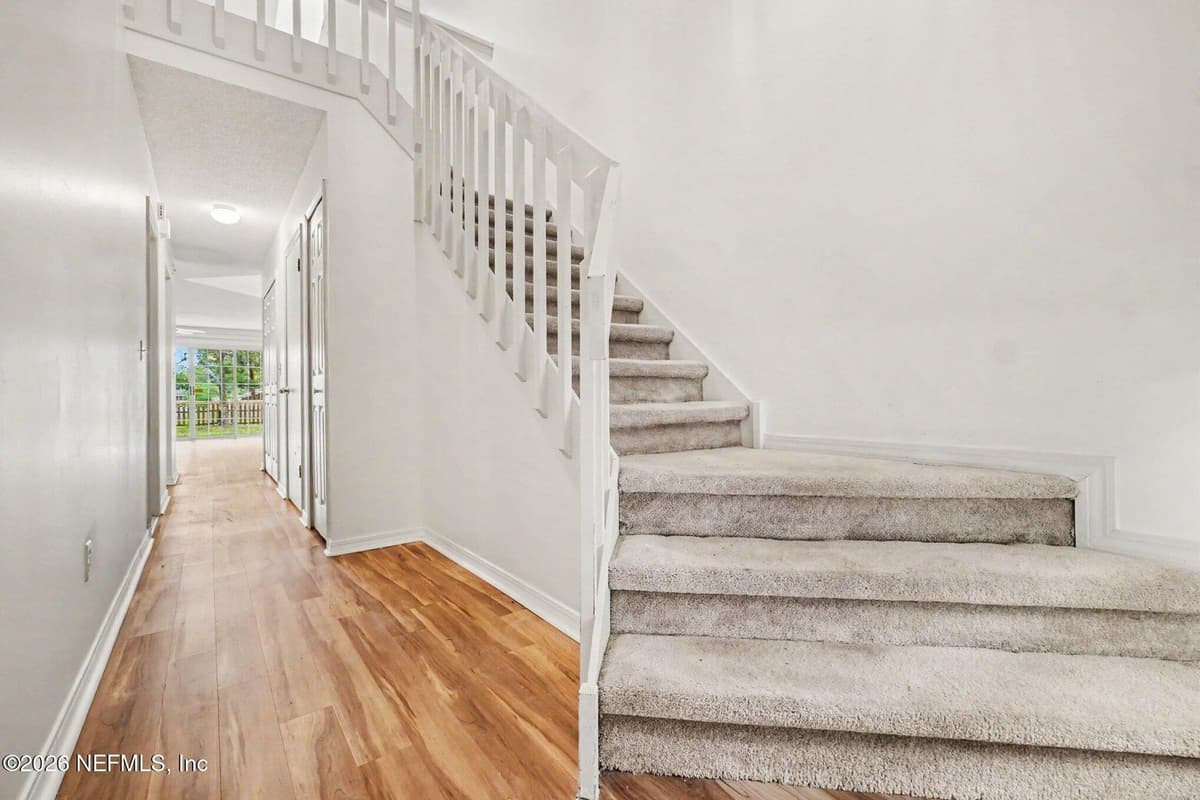 11285 LAKE MANDARIN Circle E, Jacksonville, FL 32223, Jacksonville, FL - photo 2