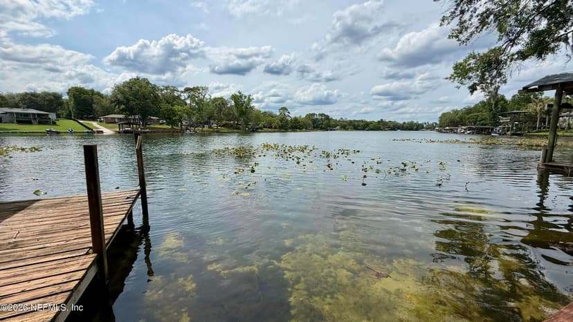 112 WESLEY Road, Green Cove Springs, FL 32043