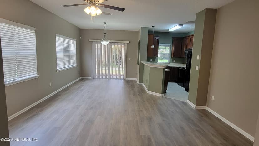 7261 DEERFOOT POINT Circle 14-1, Jacksonville, FL 32256