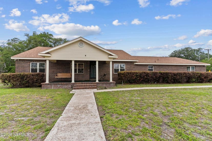 164 6TH Street N, Macclenny, FL 32063