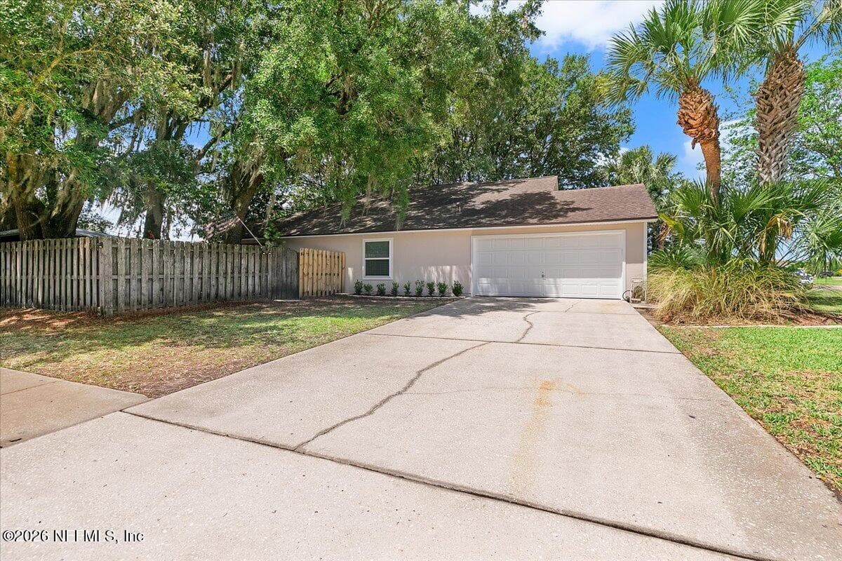 411 SUMMIT Drive, Orange Park, FL 32073, Orange Park, FL - photo 2
