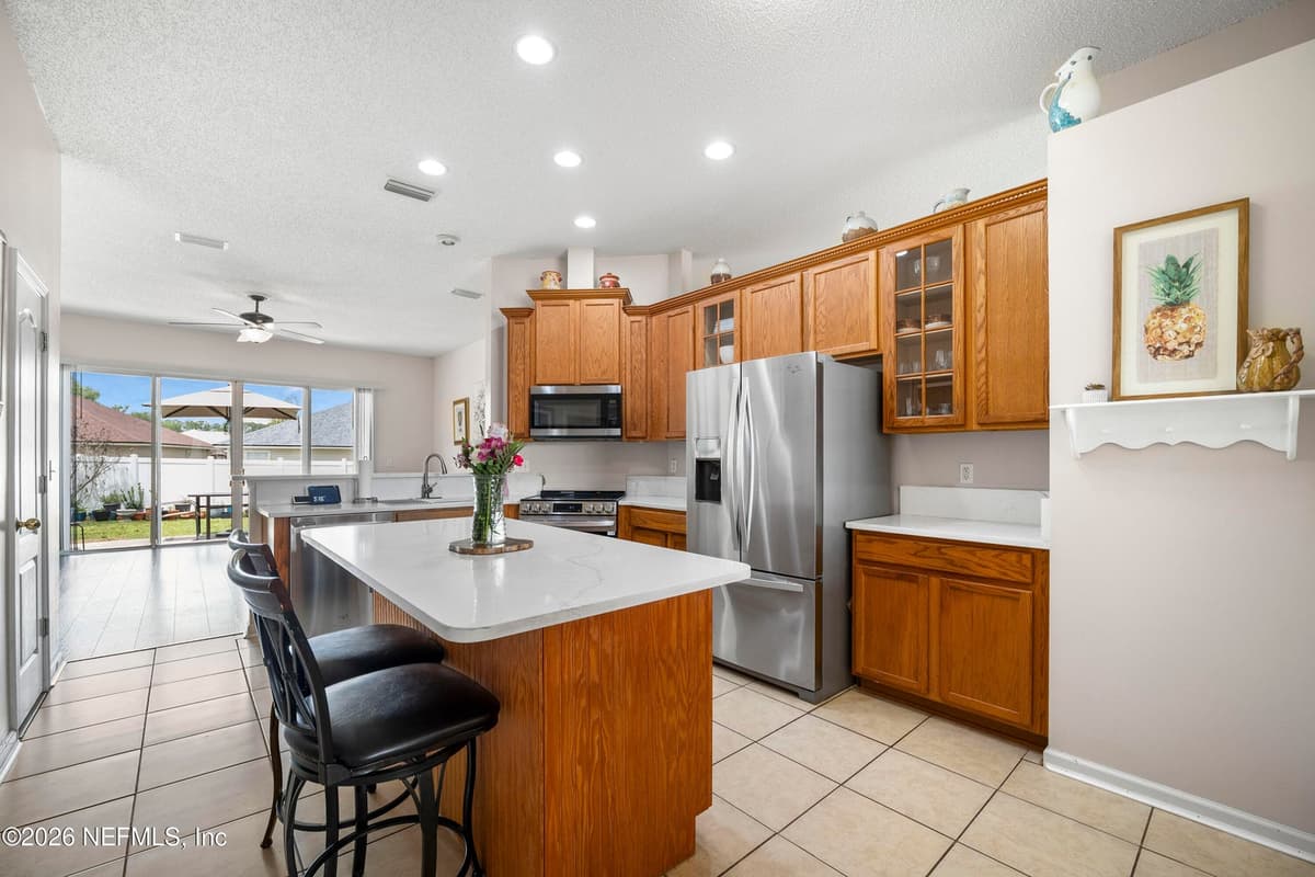 166 PERRY CREEK Drive, Jacksonville, FL 32220, Jacksonville, FL - photo 3