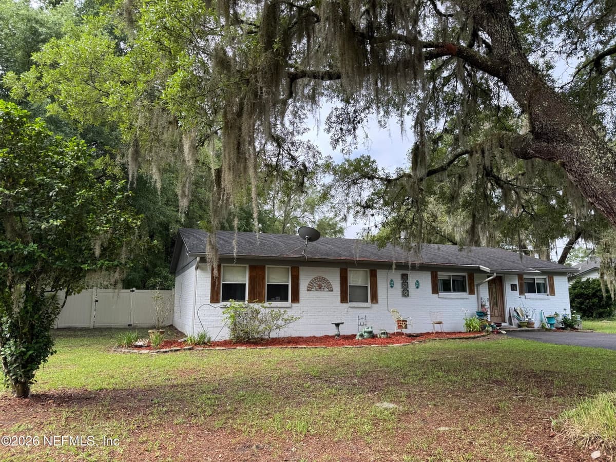 580 ARTHUR MOORE Drive, Green Cove Springs, FL 32043, Green Cove Springs, FL - photo 2