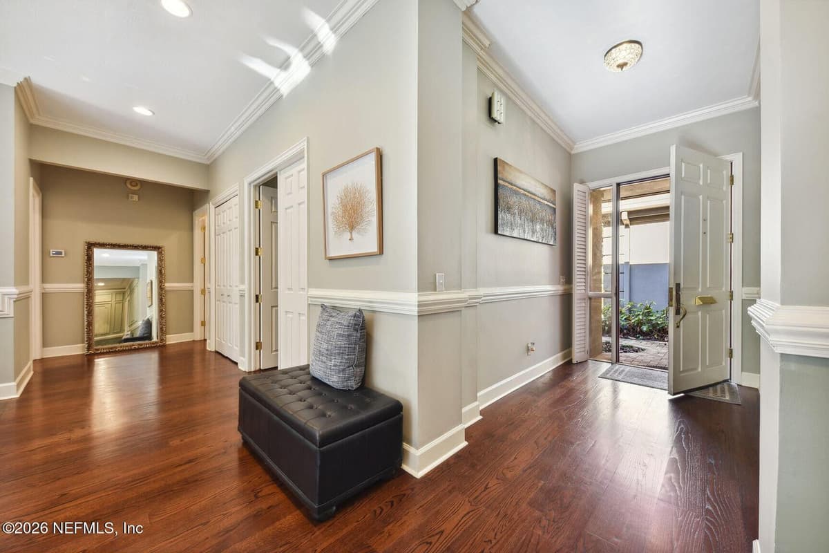 6717 LINFORD Lane, Jacksonville, FL 32217, Jacksonville, FL - photo 2