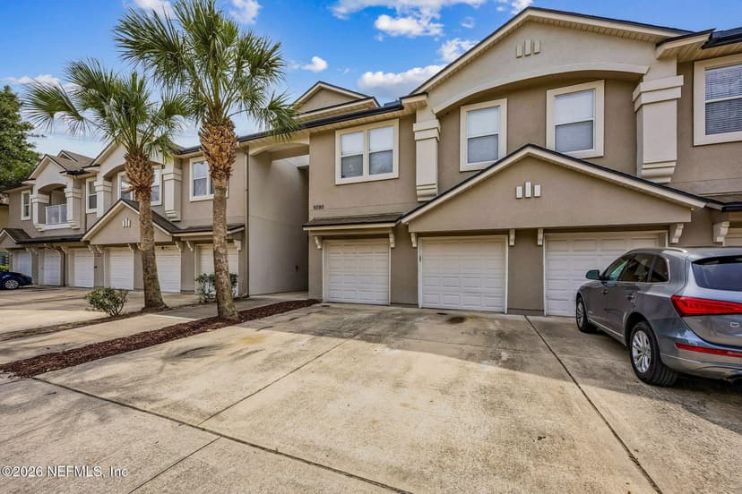 9390 UNDERWING Way 7-2, Jacksonville, FL 32257