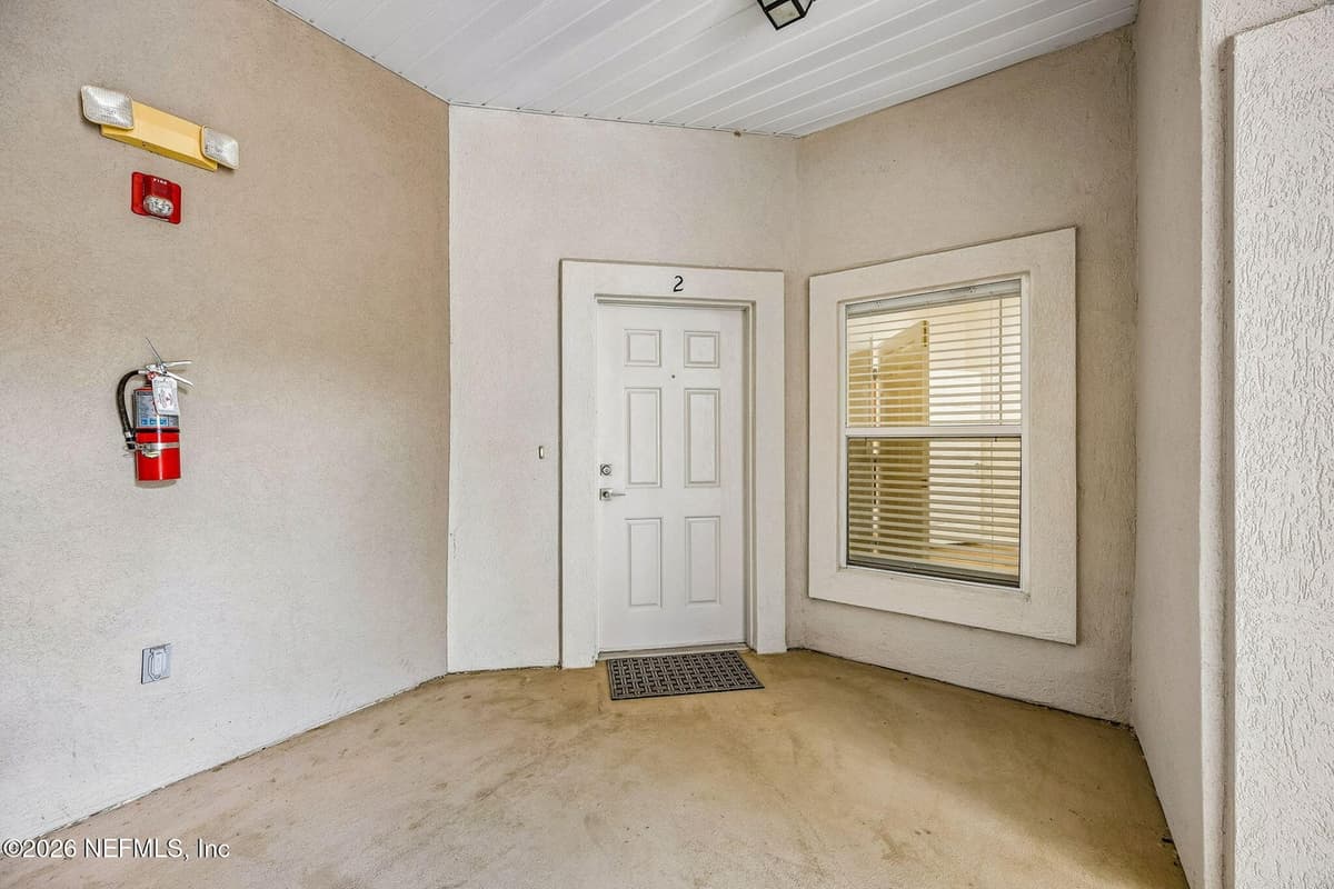 9390 UNDERWING Way 7-2, Jacksonville, FL 32257, Jacksonville, FL - photo 3