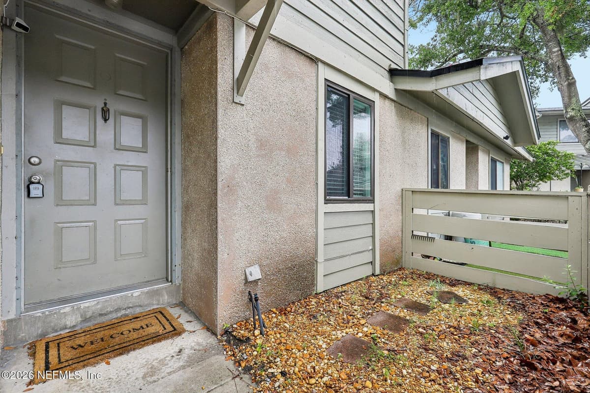 7701 BAYMEADOWS Circle W 1037, Jacksonville, FL 32256, Jacksonville, FL - photo 3