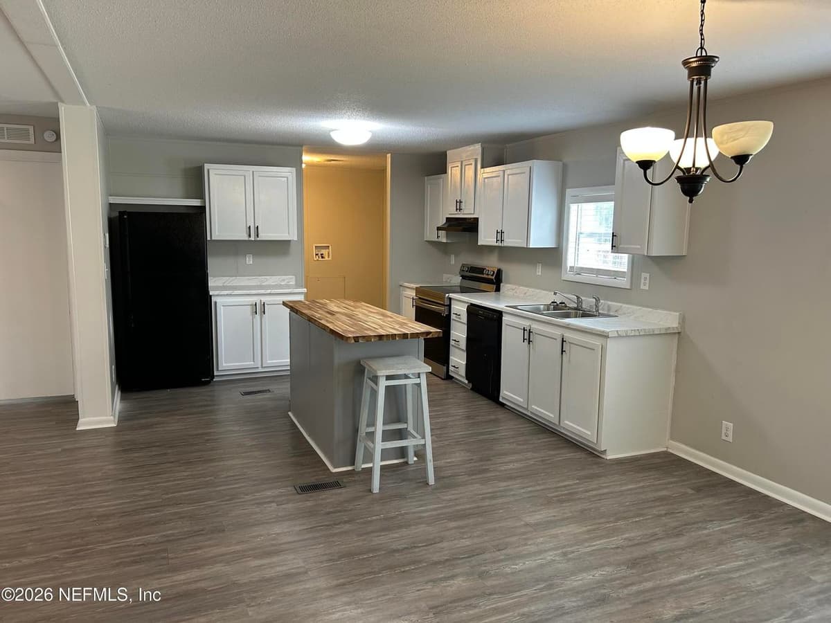 23197 HASSIE JOHNS Road, Sanderson, FL 32087, Sanderson, FL - photo 2