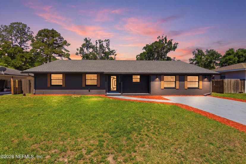 802 ANTIGUA Road, Jacksonville, FL 32216