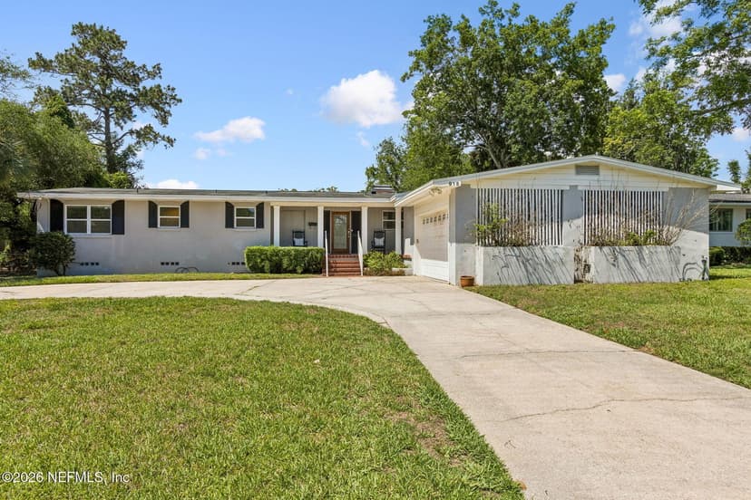 915 OLD GROVE Manor, Jacksonville, FL 32207