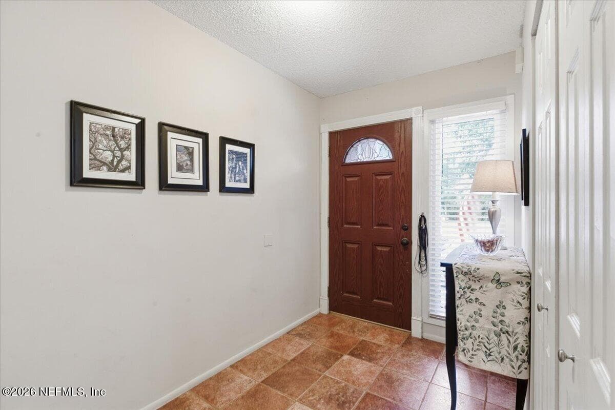 6213 LAKE LUGANO Drive 6213, Jacksonville, FL 32256, Jacksonville, FL - photo 2