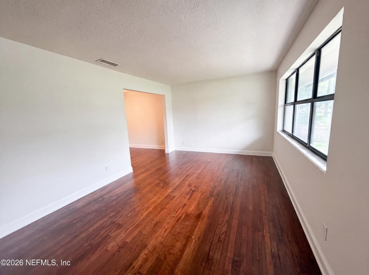 7520 ALTUS Drive S, Jacksonville, FL 32277, Jacksonville, FL - photo 3