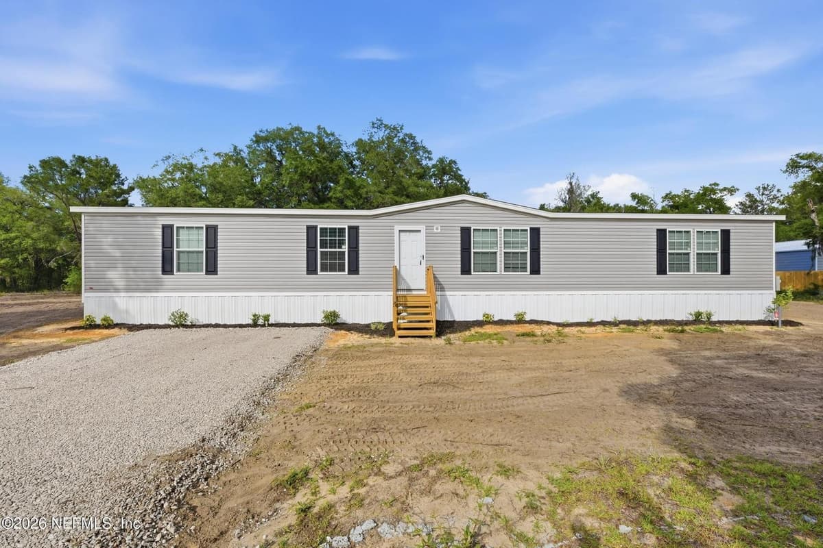 352 N COUNTY ROAD 315, Interlachen, FL 32148, Interlachen, FL - photo 2