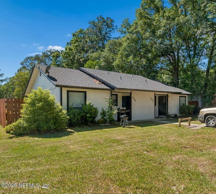 5207 PLYMOUTH Street, Jacksonville, FL 32205