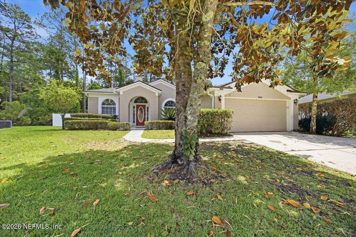 10642 ROUNDWOOD GLEN Court, Jacksonville, FL 32256, Jacksonville, FL - photo 2