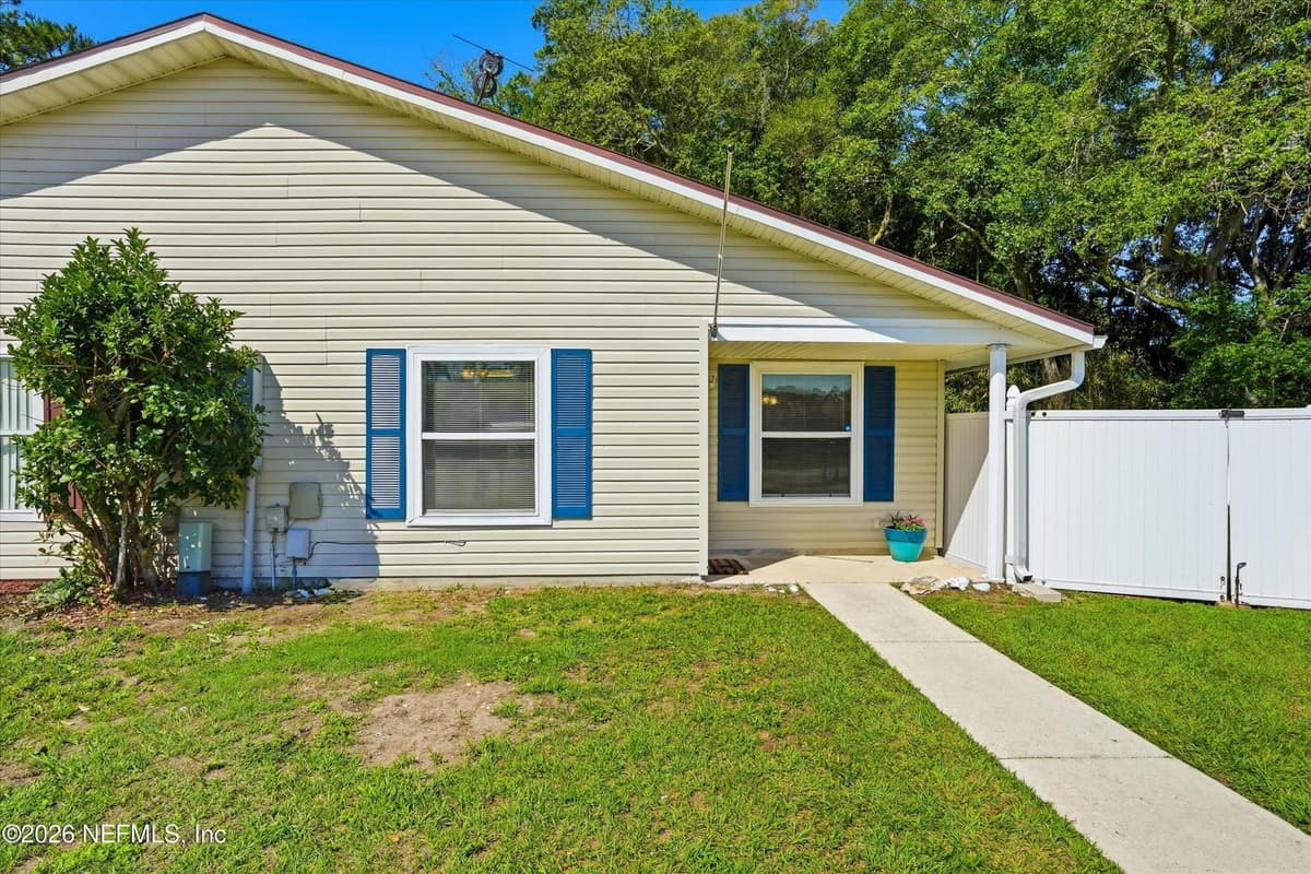 998 CABO BLANCO Avenue E, Jacksonville, FL 32233, Jacksonville, FL - photo 2