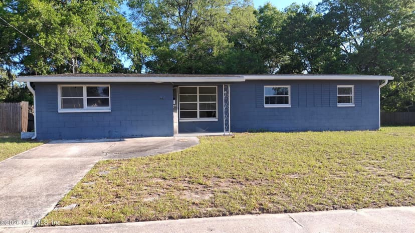 7619 WYCOMBE Drive N, Jacksonville, FL 32277