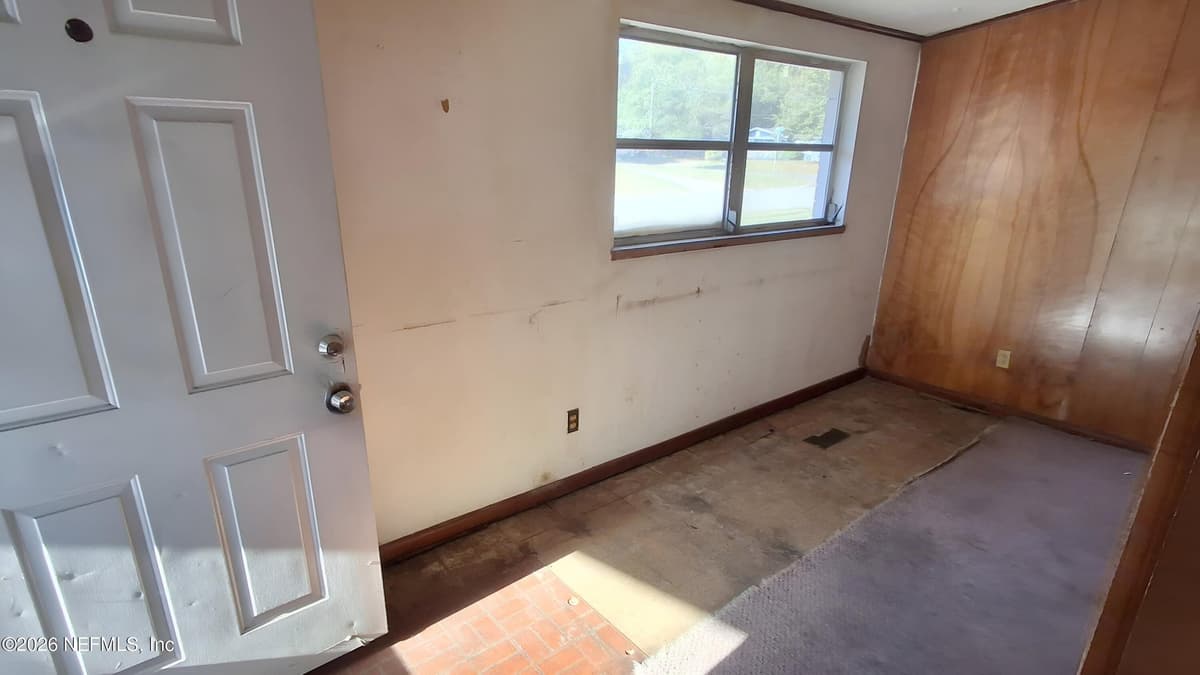 7619 WYCOMBE Drive N, Jacksonville, FL 32277, Jacksonville, FL - photo 2