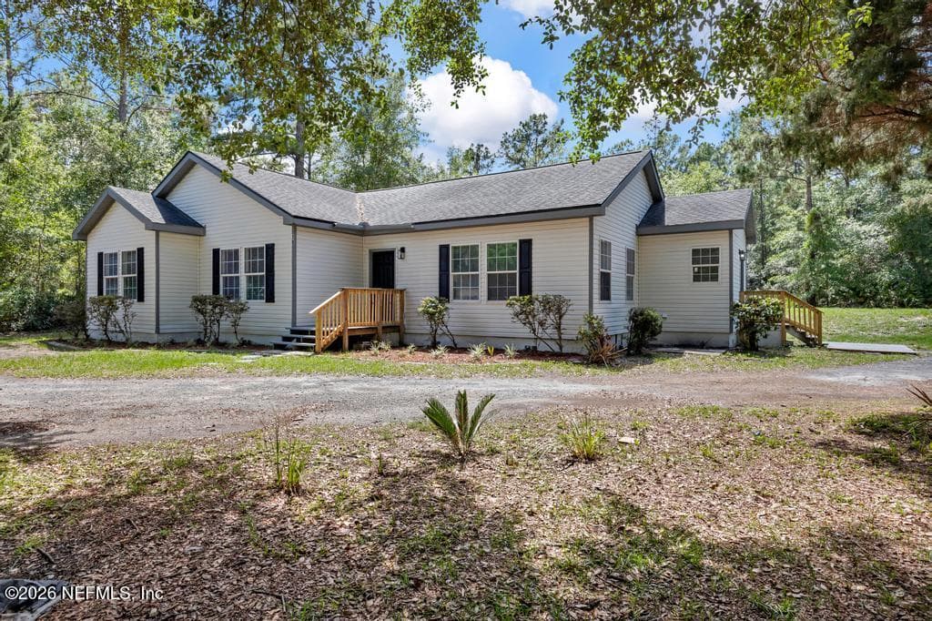 19 N COCOA Avenue, Middleburg, FL 32068, Middleburg, FL - photo 2