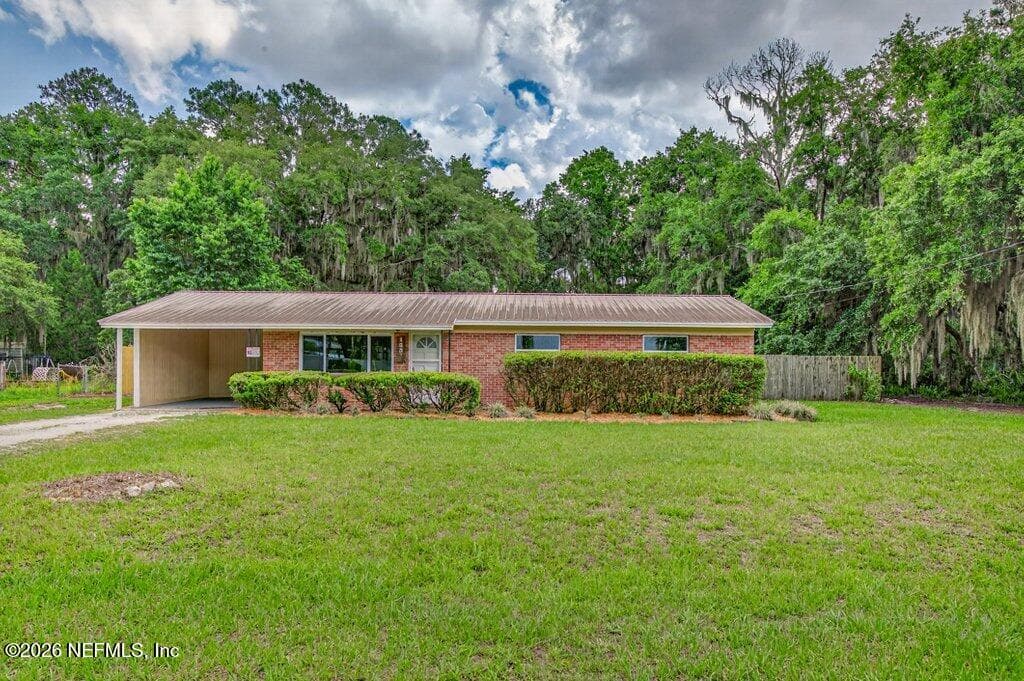 133 MAGNOLIA Avenue E, East Palatka, FL 32131, East Palatka, FL - photo 2