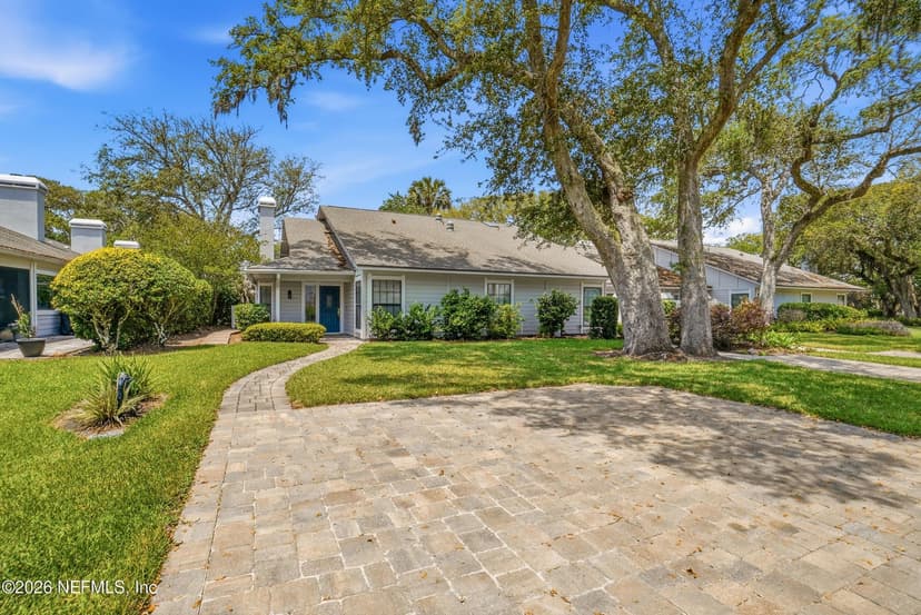 15 SEA WINDS Lane E, Ponte Vedra Beach, FL 32082