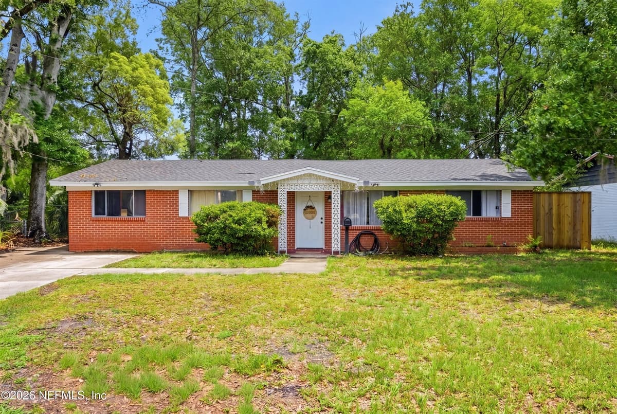 7221 DOSTIE Drive, Jacksonville, FL 32209, Jacksonville, FL - photo 2