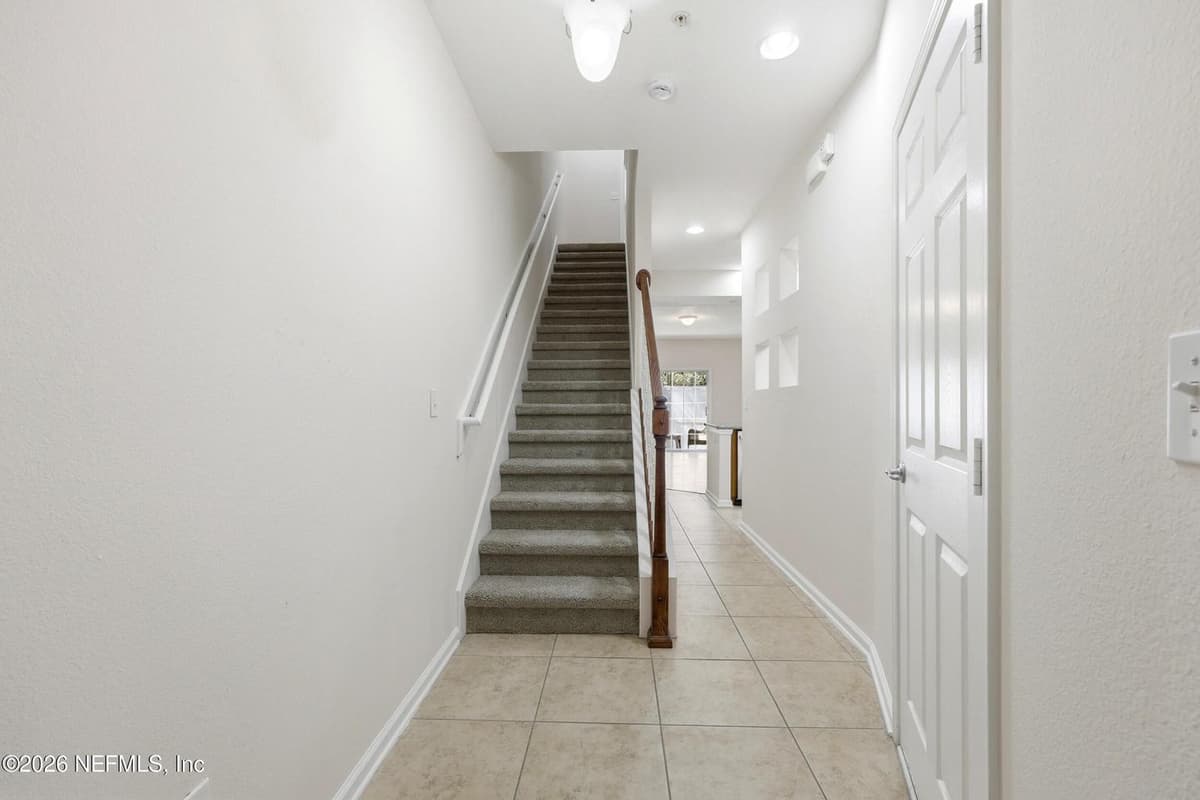 11355 ESTANCIA VILLA Circle 202, Jacksonville, FL 32246, Jacksonville, FL - photo 3