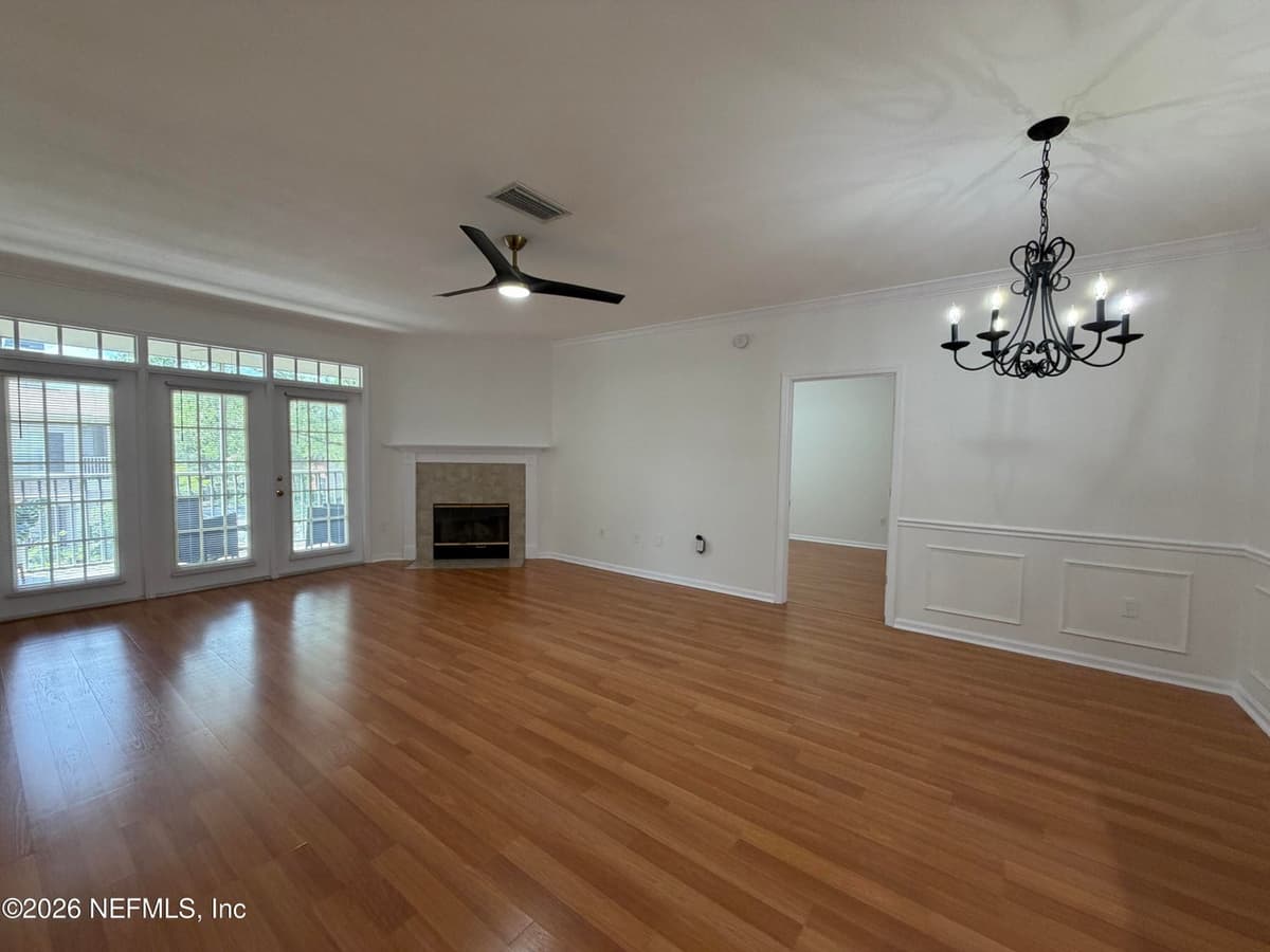 10901 BURNT MILL Road 406, Jacksonville, FL 32256, Jacksonville, FL - photo 3