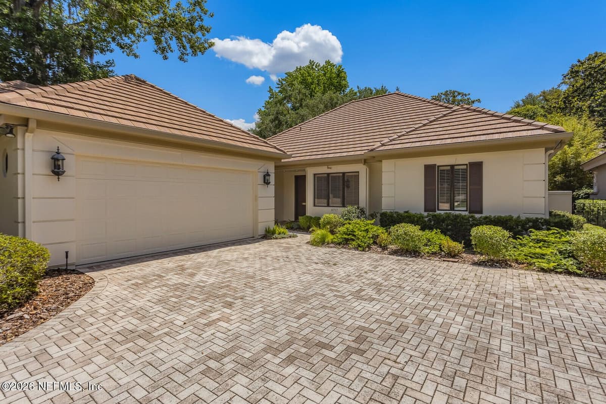 6717 LINFORD Lane, Jacksonville, FL 32217, Jacksonville, FL - photo 2