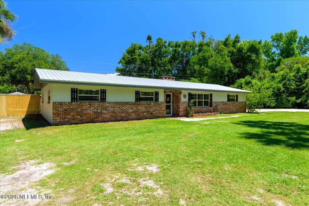 5108 SILVER LAKE Drive, Palatka, FL 32177, Palatka, FL - photo 3