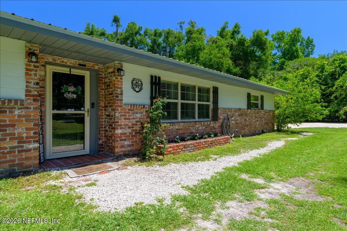 5108 SILVER LAKE Drive, Palatka, FL 32177, Palatka, FL - photo 2