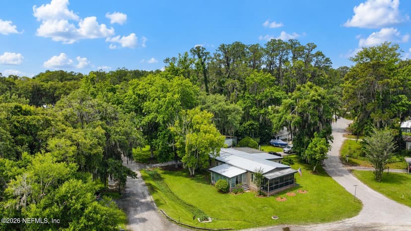 114 N GERALDO Road, East Palatka, FL 32131