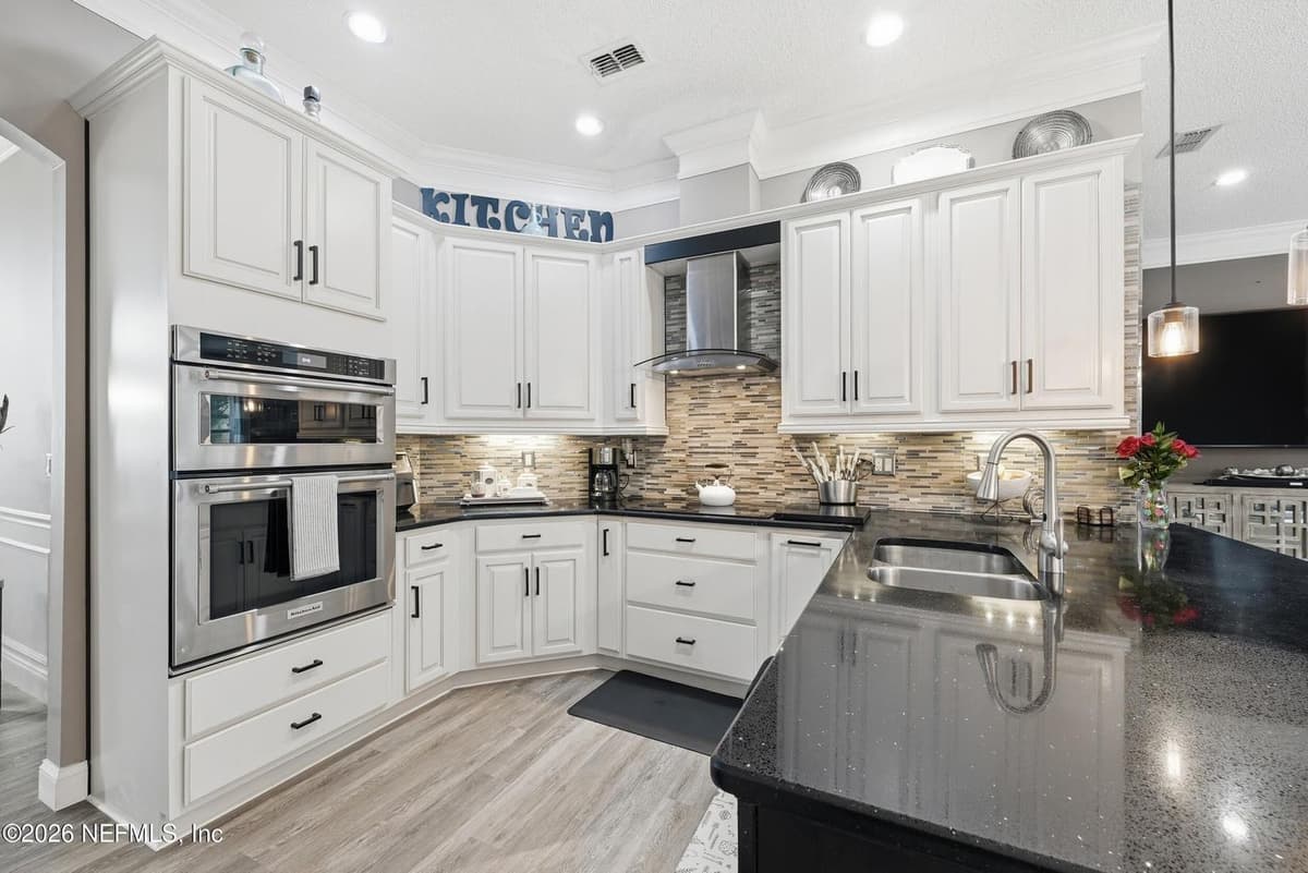 11443 CHASE MEADOWS Drive N, Jacksonville, FL 32256, Jacksonville, FL - photo 2