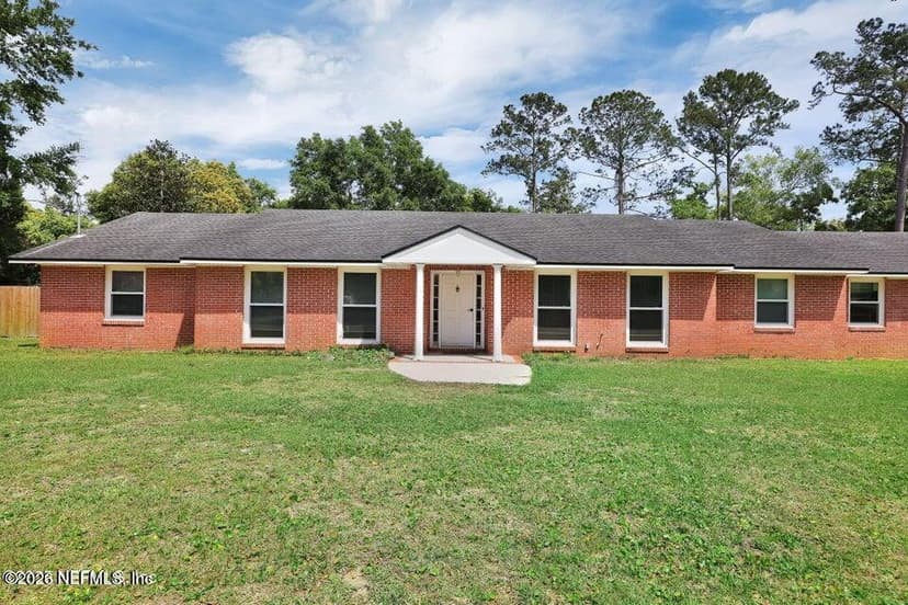 11707 VILLAGE Lane, Jacksonville, FL 32223