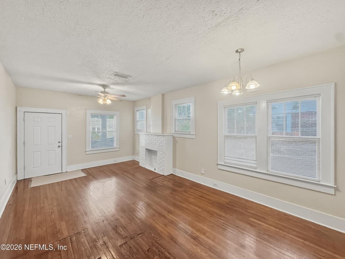 649 LONG BRANCH Boulevard, Jacksonville, FL 32206, Jacksonville, FL - photo 2