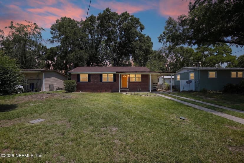 5323 POPPY Drive, Jacksonville, FL 32205