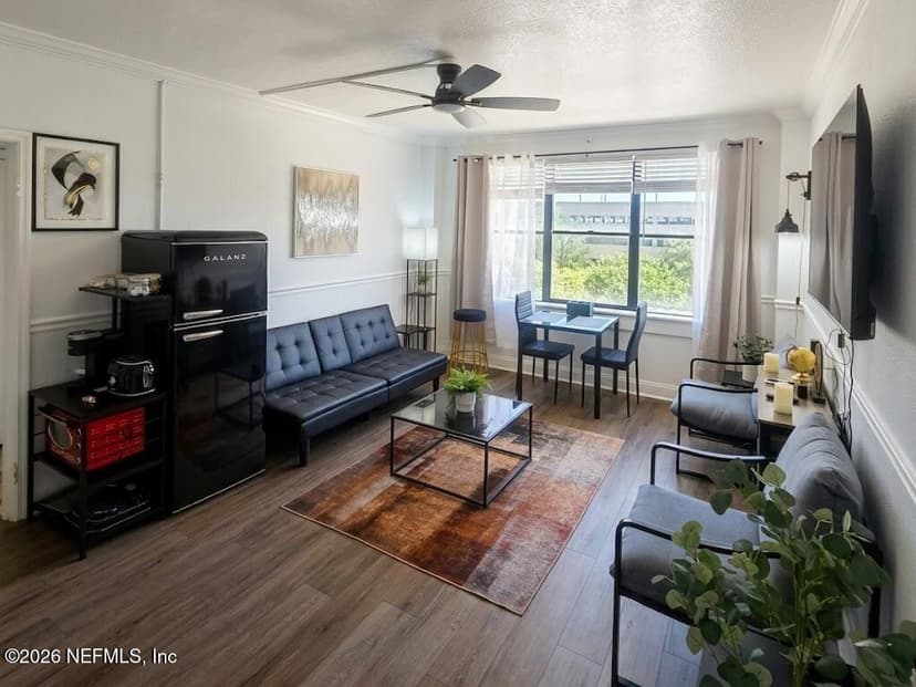 311 W ASHLEY Street 305, Jacksonville, FL 32202