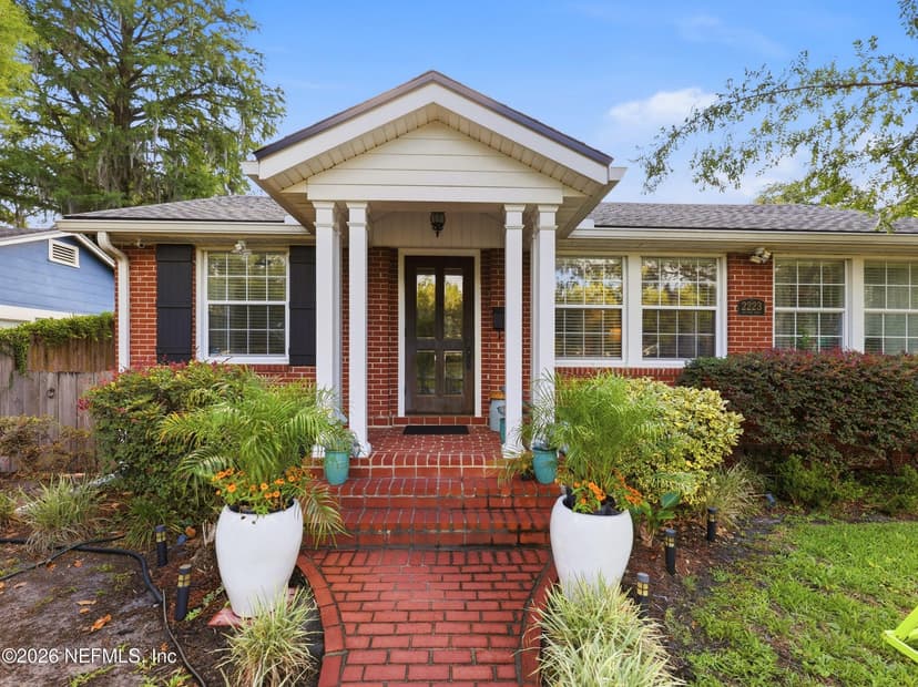 2223 BAYVIEW Road, Jacksonville, FL 32210