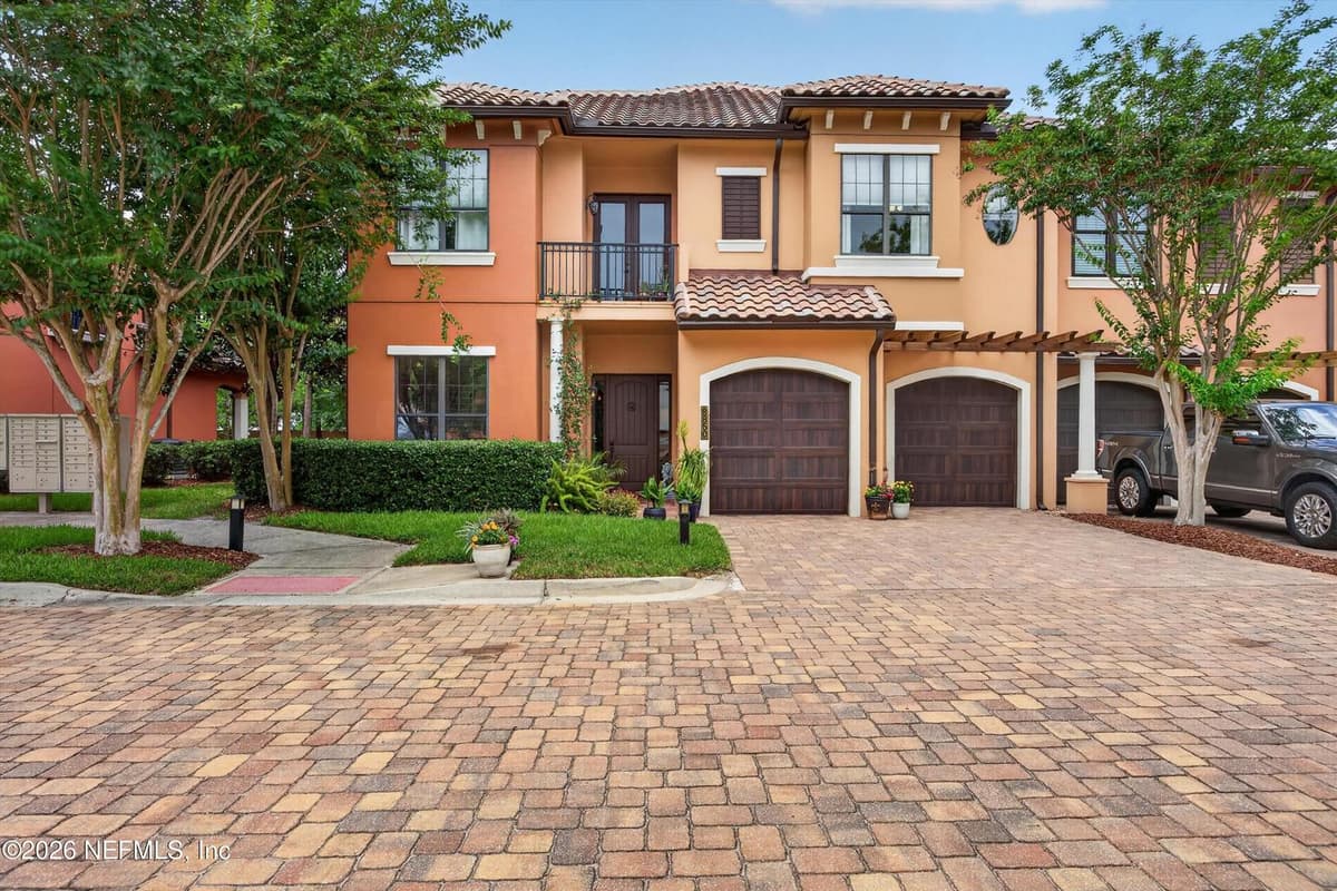 8850 LA TERRAZZA Place, Jacksonville, FL 32217, Jacksonville, FL - photo 3