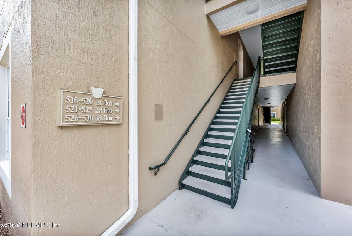 7990 BAYMEADOWS Road E 520, Jacksonville, FL 32256, Jacksonville, FL - photo 2