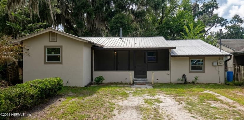 210 S 15TH Street, Palatka, FL 32177
