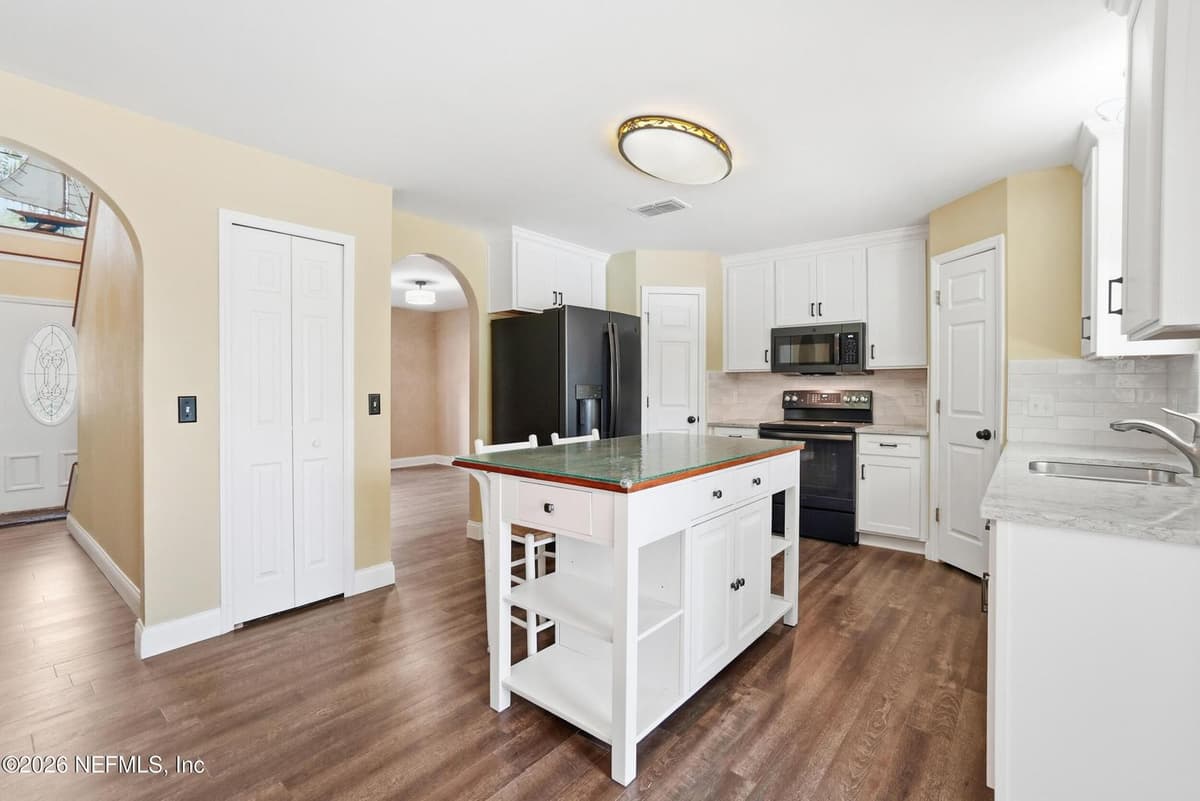 12233 SHADOW CREEK Court, Jacksonville, FL 32226, Jacksonville, FL - photo 3