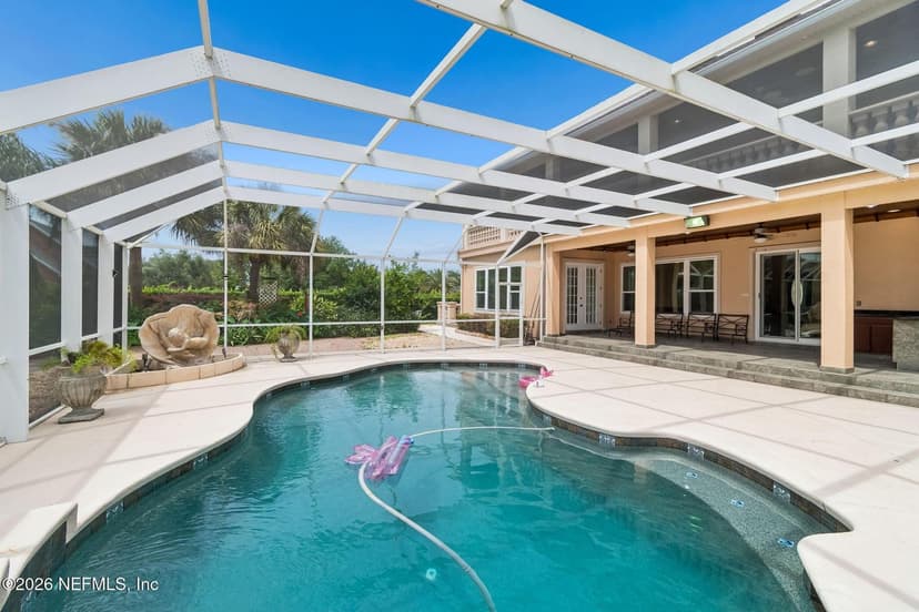 4728 UNIVERSITY Boulevard N, Jacksonville, FL 32277